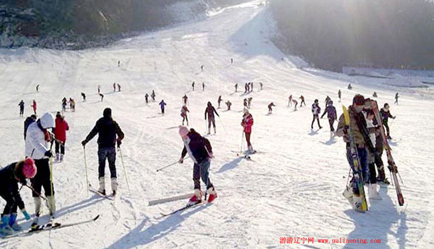 同泉高山滑雪场